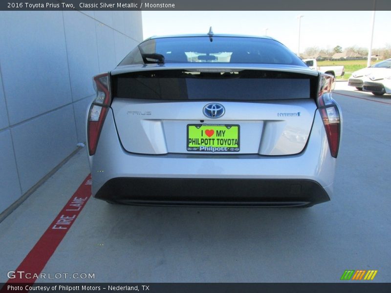 Classic Silver Metallic / Moonstone 2016 Toyota Prius Two