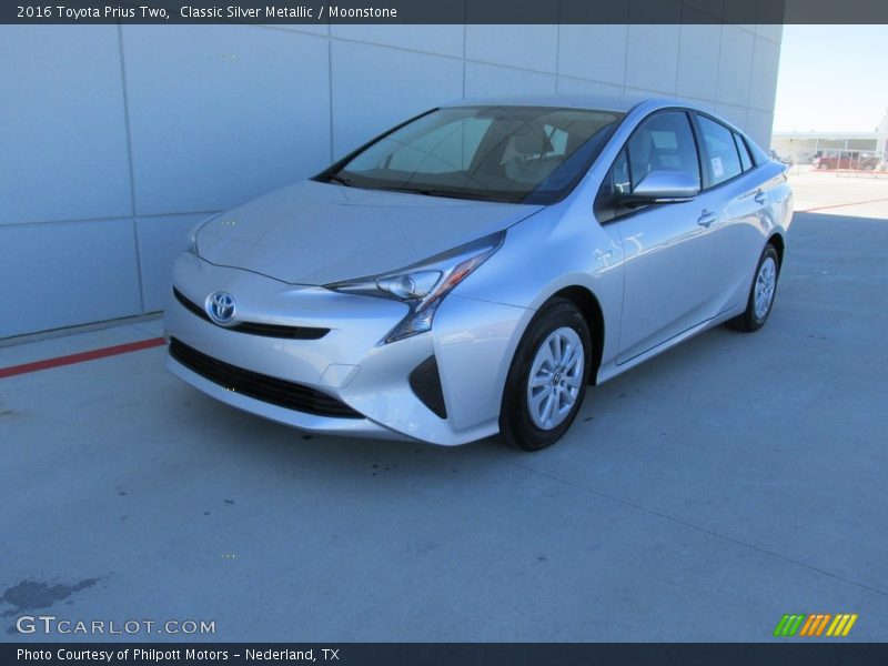 Classic Silver Metallic / Moonstone 2016 Toyota Prius Two