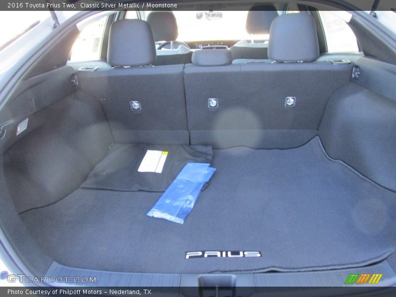  2016 Prius Two Trunk