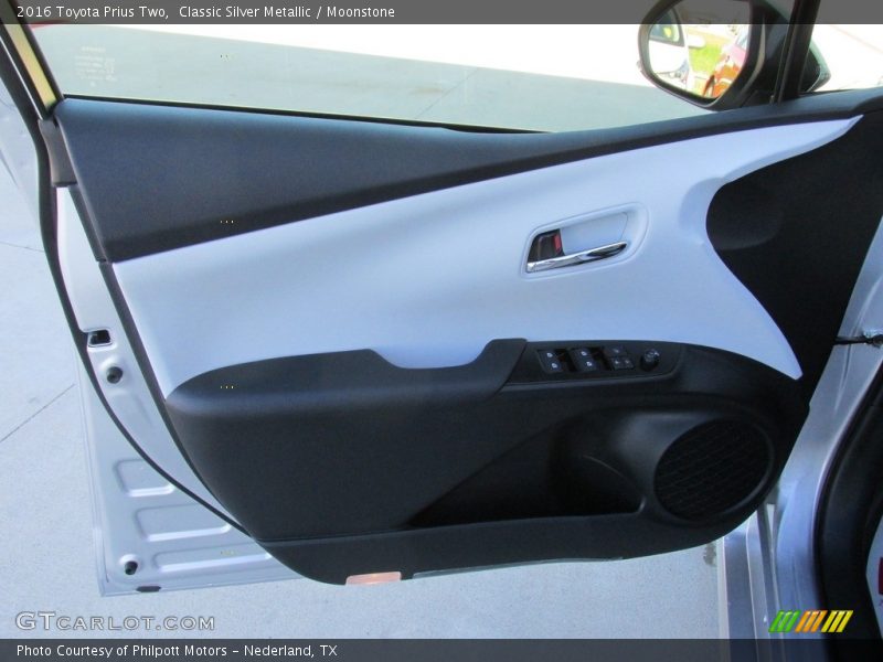 Door Panel of 2016 Prius Two