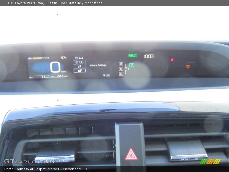 Classic Silver Metallic / Moonstone 2016 Toyota Prius Two