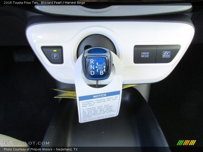 Blizzard Pearl / Harvest Beige 2016 Toyota Prius Two