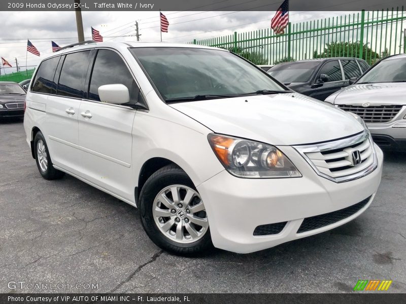 Front 3/4 View of 2009 Odyssey EX-L