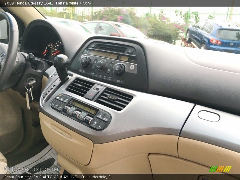 Taffeta White / Ivory 2009 Honda Odyssey EX-L