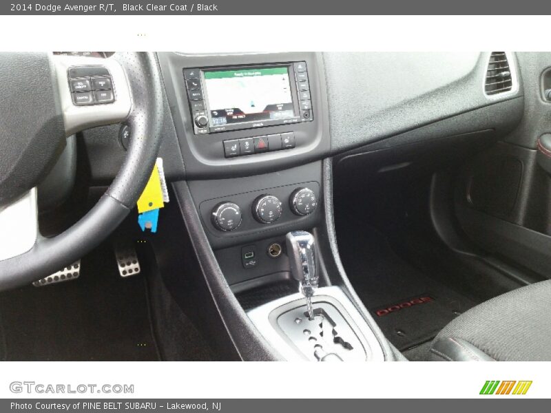Black Clear Coat / Black 2014 Dodge Avenger R/T