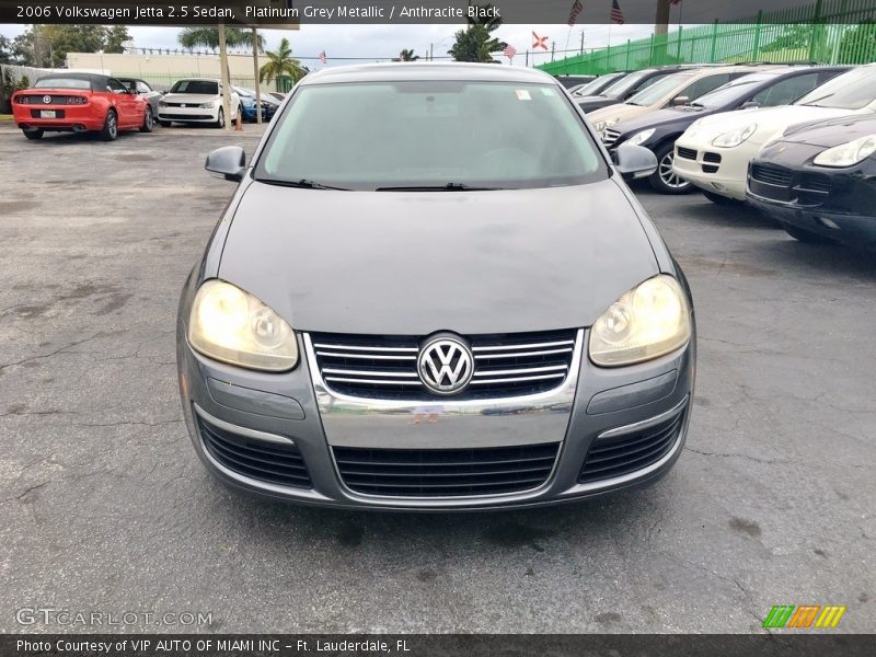 Platinum Grey Metallic / Anthracite Black 2006 Volkswagen Jetta 2.5 Sedan