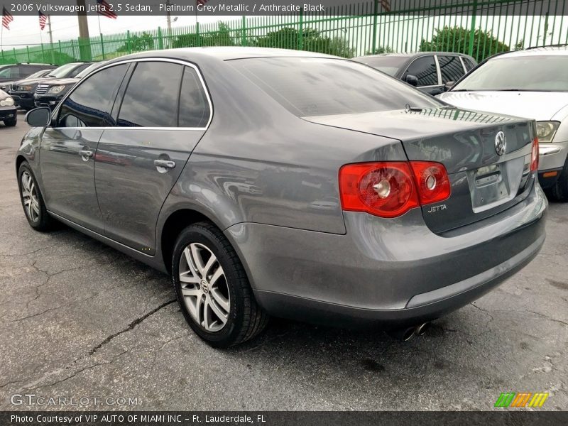 Platinum Grey Metallic / Anthracite Black 2006 Volkswagen Jetta 2.5 Sedan