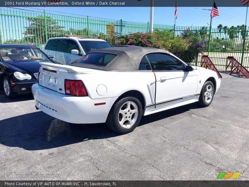 Oxford White / Dark Charcoal 2001 Ford Mustang V6 Convertible