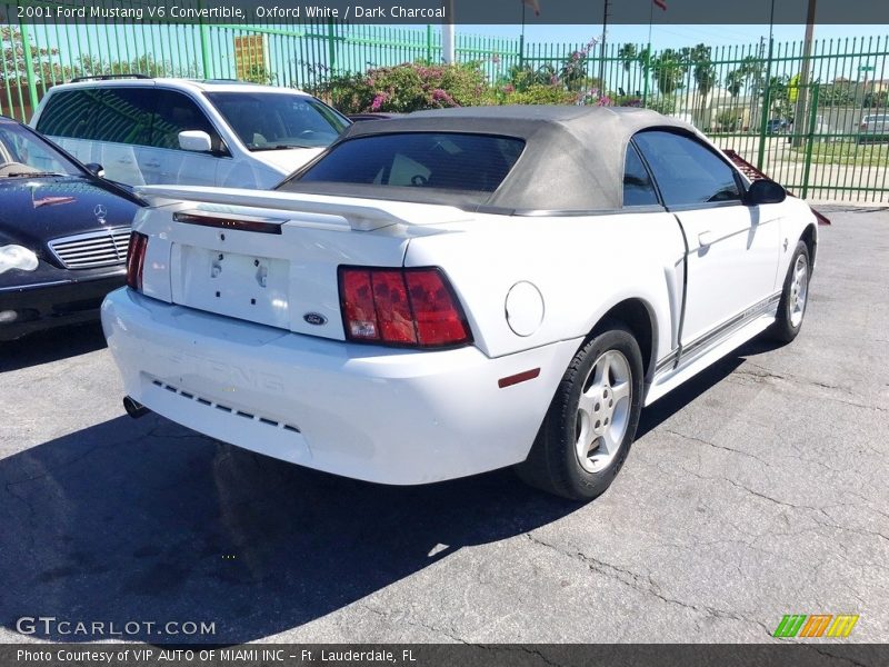 Oxford White / Dark Charcoal 2001 Ford Mustang V6 Convertible