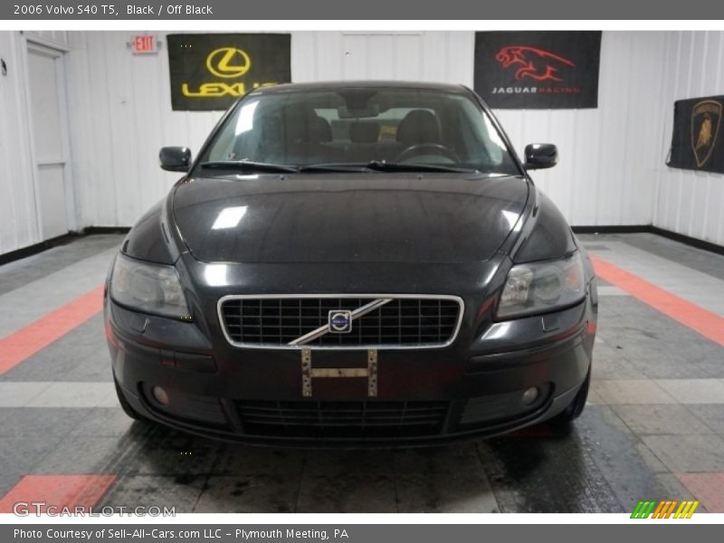 Black / Off Black 2006 Volvo S40 T5