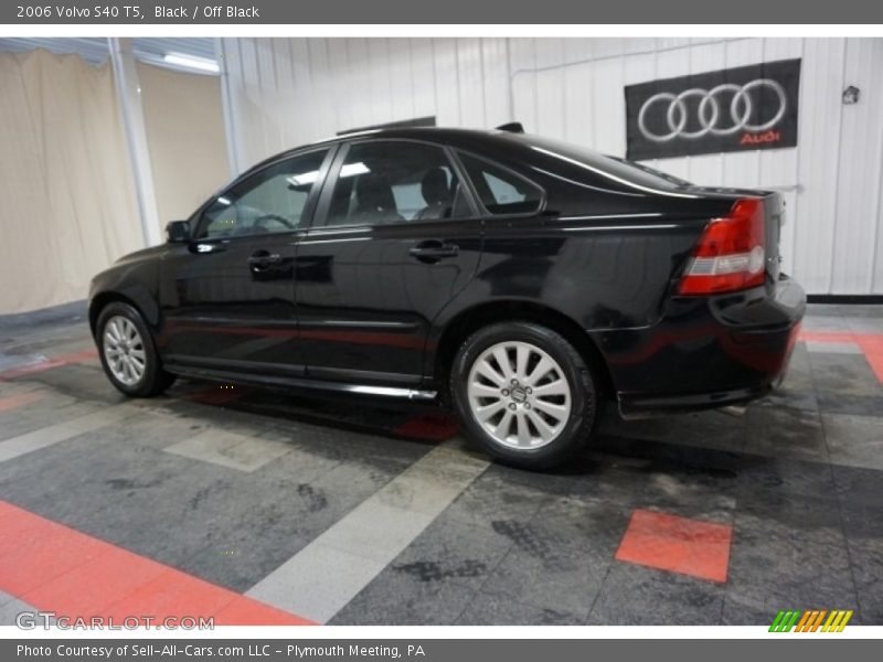 Black / Off Black 2006 Volvo S40 T5