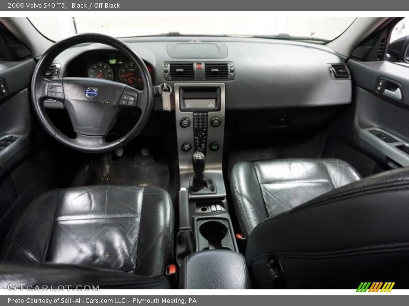 Black / Off Black 2006 Volvo S40 T5