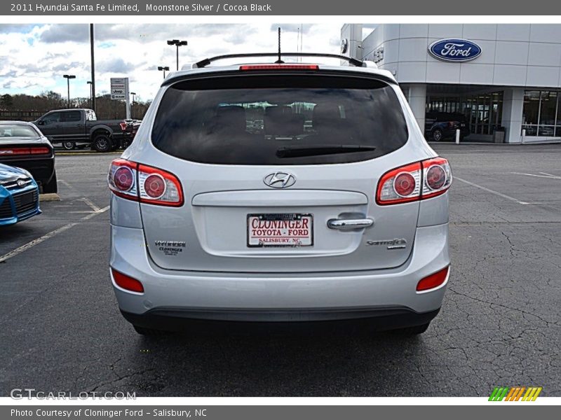 Moonstone Silver / Cocoa Black 2011 Hyundai Santa Fe Limited