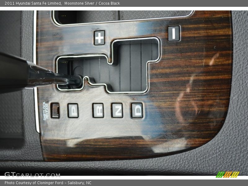 Moonstone Silver / Cocoa Black 2011 Hyundai Santa Fe Limited