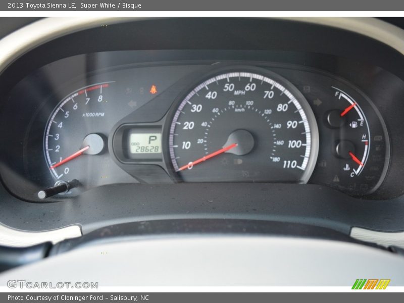 Super White / Bisque 2013 Toyota Sienna LE