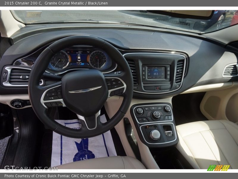 Granite Crystal Metallic / Black/Linen 2015 Chrysler 200 C