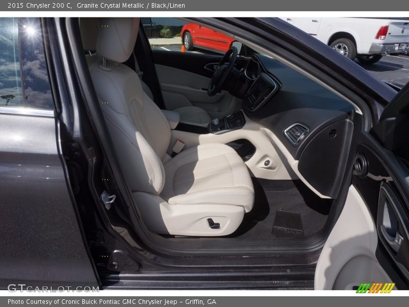 Granite Crystal Metallic / Black/Linen 2015 Chrysler 200 C
