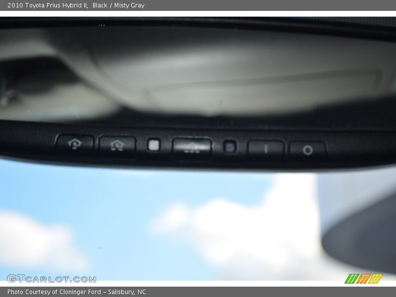 Black / Misty Gray 2010 Toyota Prius Hybrid II