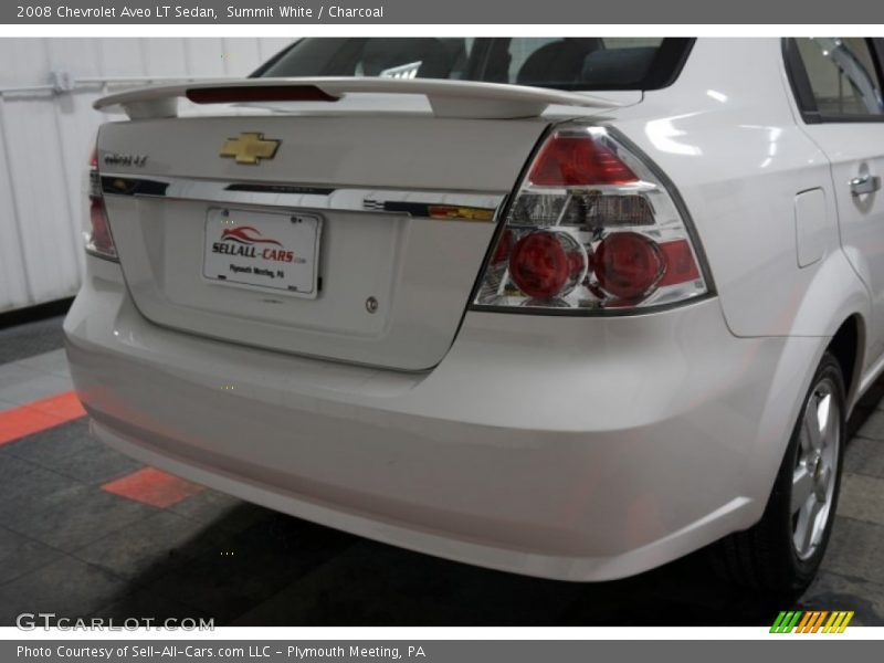 Summit White / Charcoal 2008 Chevrolet Aveo LT Sedan