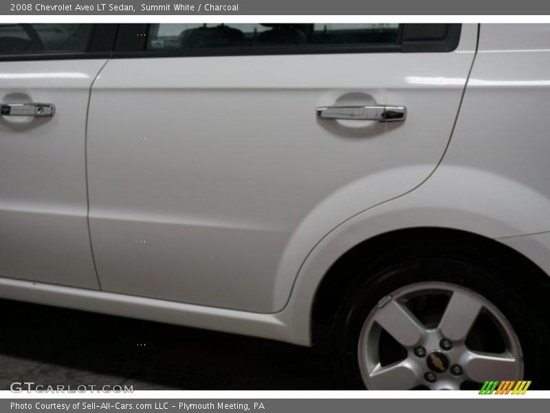 Summit White / Charcoal 2008 Chevrolet Aveo LT Sedan