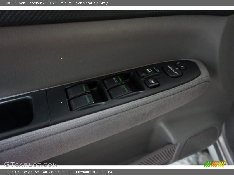 Platinum Silver Metallic / Gray 2005 Subaru Forester 2.5 XS