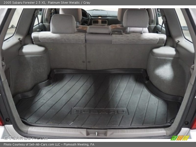 Platinum Silver Metallic / Gray 2005 Subaru Forester 2.5 XS