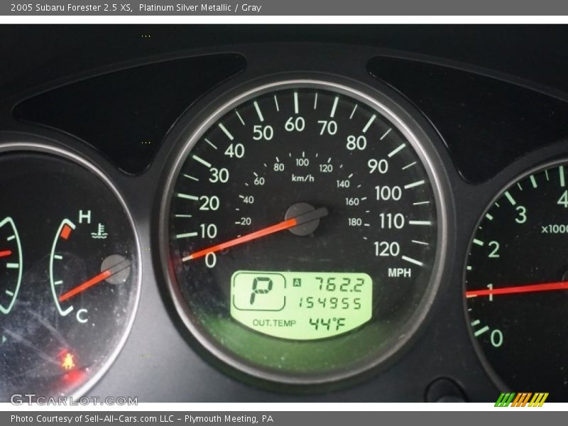 Platinum Silver Metallic / Gray 2005 Subaru Forester 2.5 XS