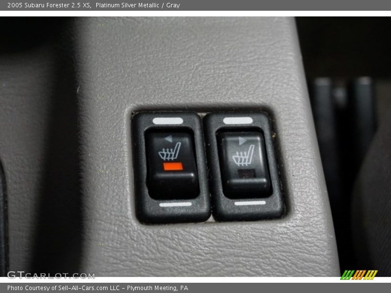 Platinum Silver Metallic / Gray 2005 Subaru Forester 2.5 XS