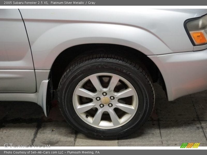 Platinum Silver Metallic / Gray 2005 Subaru Forester 2.5 XS