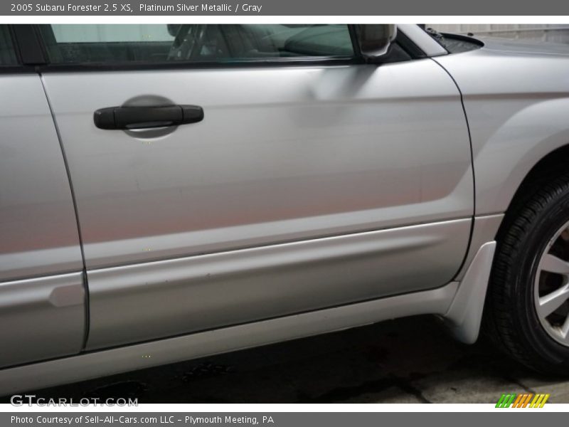 Platinum Silver Metallic / Gray 2005 Subaru Forester 2.5 XS