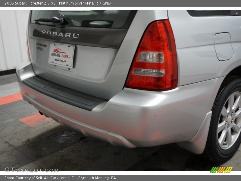 Platinum Silver Metallic / Gray 2005 Subaru Forester 2.5 XS