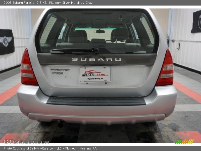 Platinum Silver Metallic / Gray 2005 Subaru Forester 2.5 XS