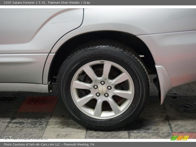 Platinum Silver Metallic / Gray 2005 Subaru Forester 2.5 XS