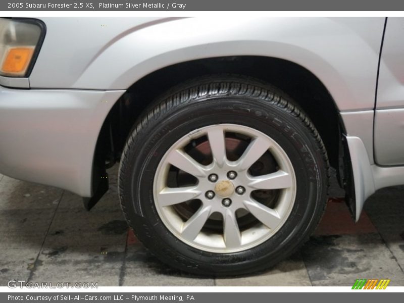 Platinum Silver Metallic / Gray 2005 Subaru Forester 2.5 XS