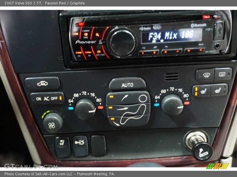 Passion Red / Graphite 2007 Volvo S60 2.5T