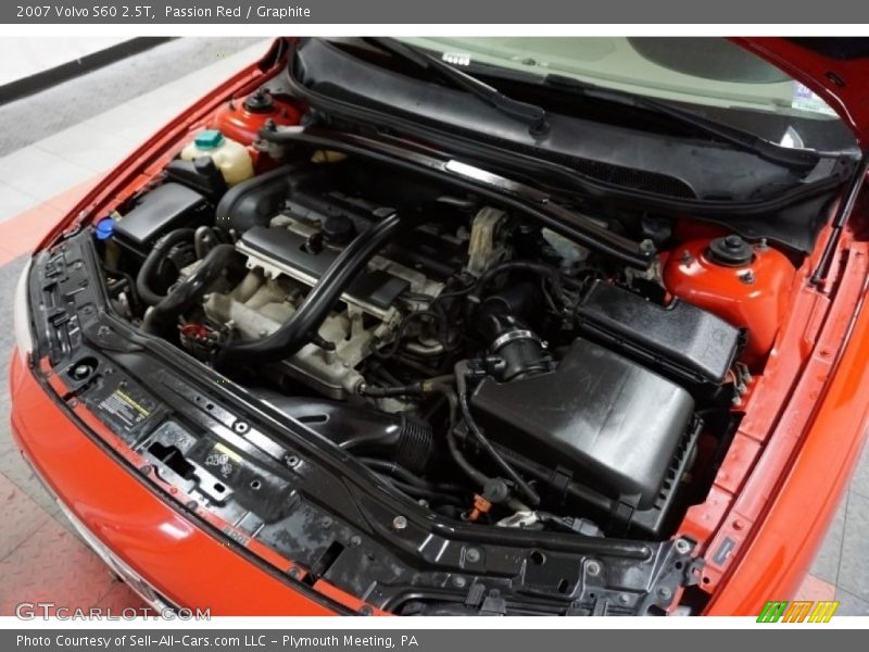 Passion Red / Graphite 2007 Volvo S60 2.5T