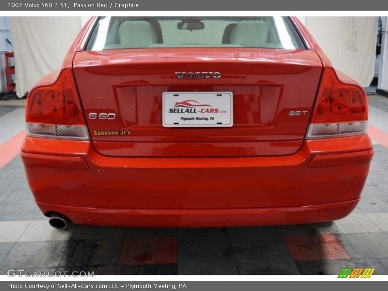 Passion Red / Graphite 2007 Volvo S60 2.5T