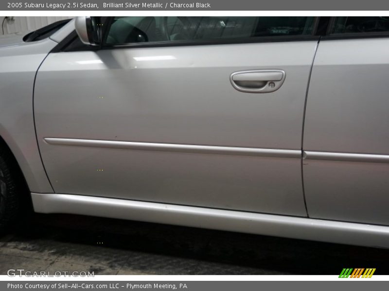 Brilliant Silver Metallic / Charcoal Black 2005 Subaru Legacy 2.5i Sedan