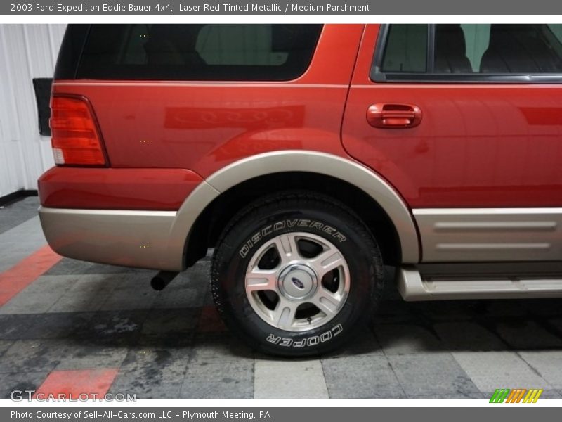 Laser Red Tinted Metallic / Medium Parchment 2003 Ford Expedition Eddie Bauer 4x4