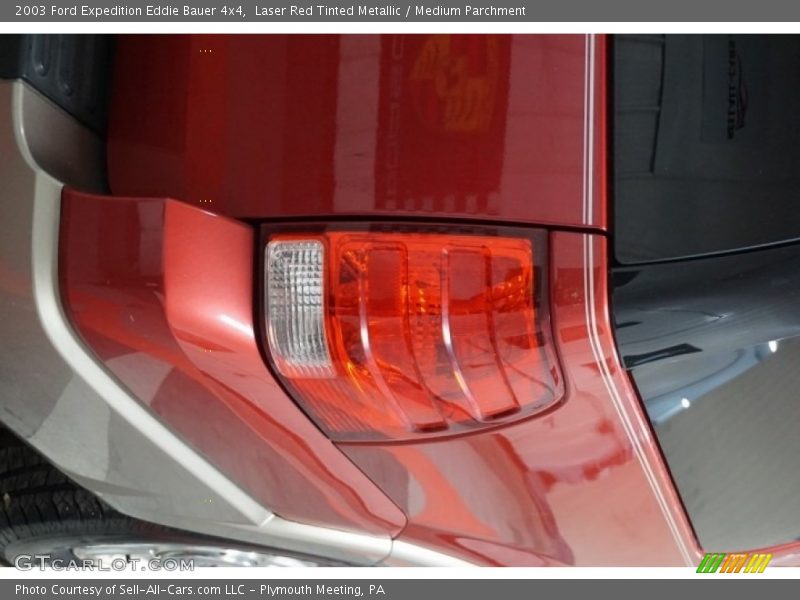 Laser Red Tinted Metallic / Medium Parchment 2003 Ford Expedition Eddie Bauer 4x4