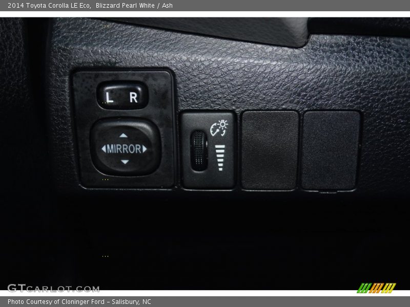 Blizzard Pearl White / Ash 2014 Toyota Corolla LE Eco