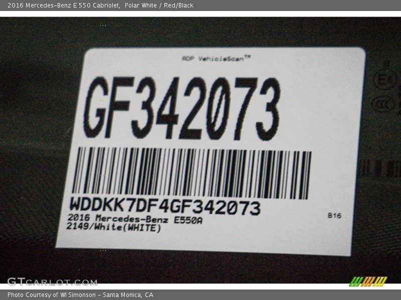 Polar White / Red/Black 2016 Mercedes-Benz E 550 Cabriolet