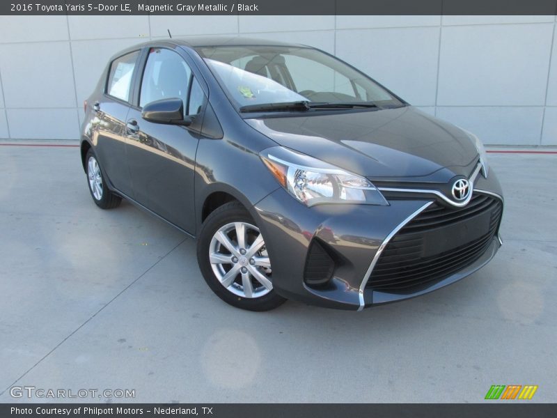 Magnetic Gray Metallic / Black 2016 Toyota Yaris 5-Door LE