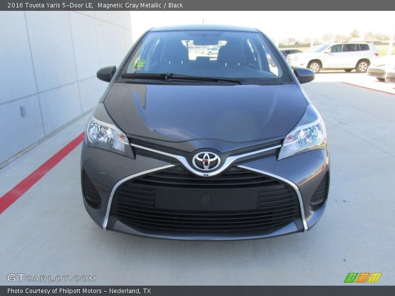 Magnetic Gray Metallic / Black 2016 Toyota Yaris 5-Door LE