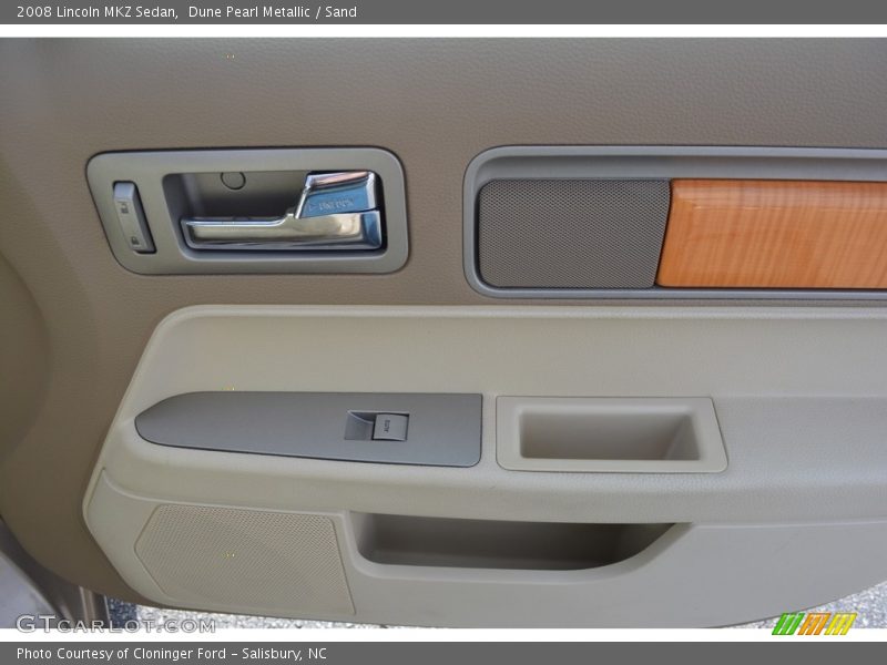 Dune Pearl Metallic / Sand 2008 Lincoln MKZ Sedan