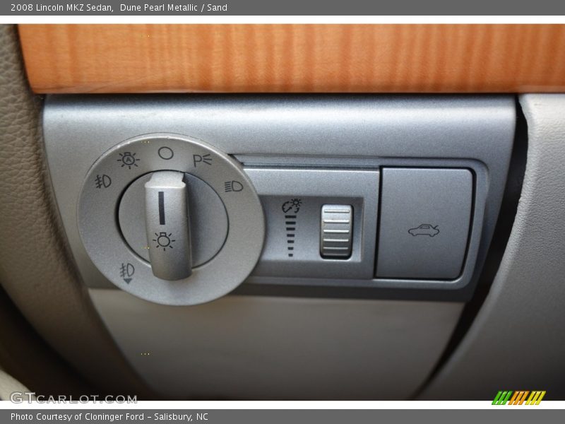 Dune Pearl Metallic / Sand 2008 Lincoln MKZ Sedan