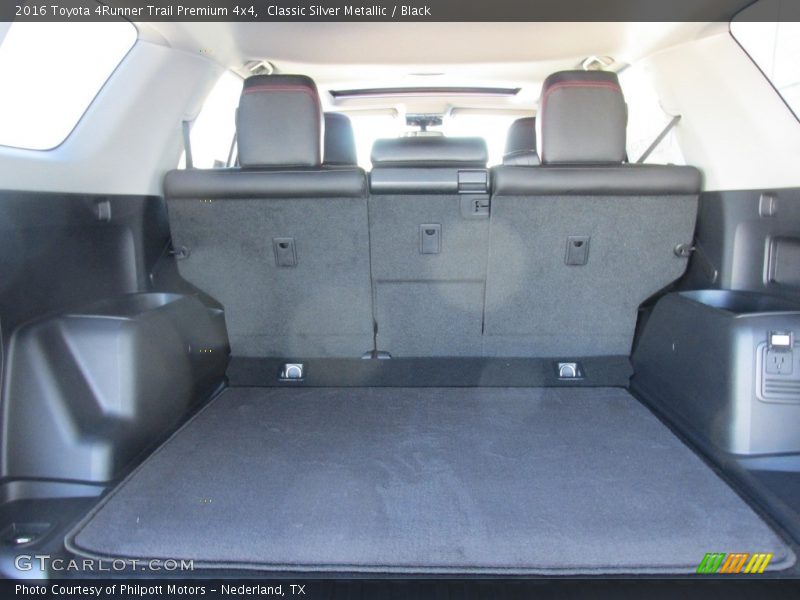 Classic Silver Metallic / Black 2016 Toyota 4Runner Trail Premium 4x4
