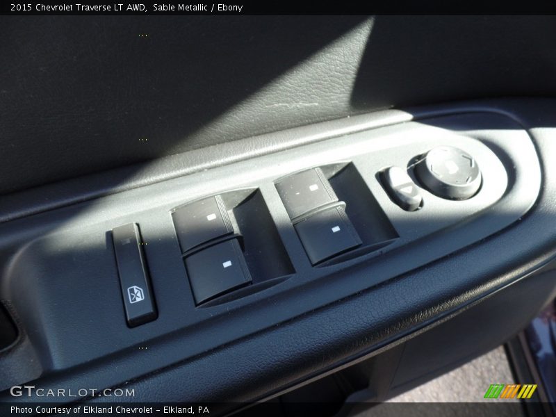 Sable Metallic / Ebony 2015 Chevrolet Traverse LT AWD