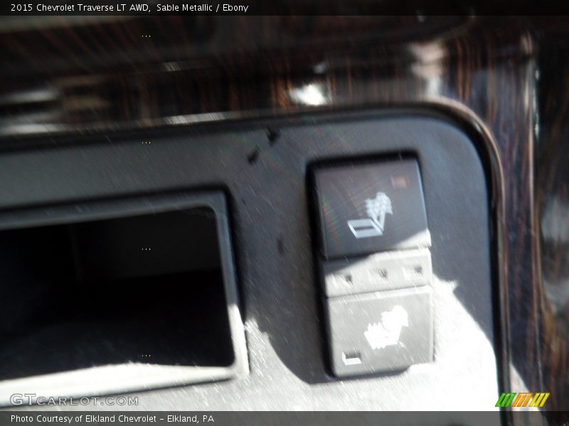 Sable Metallic / Ebony 2015 Chevrolet Traverse LT AWD