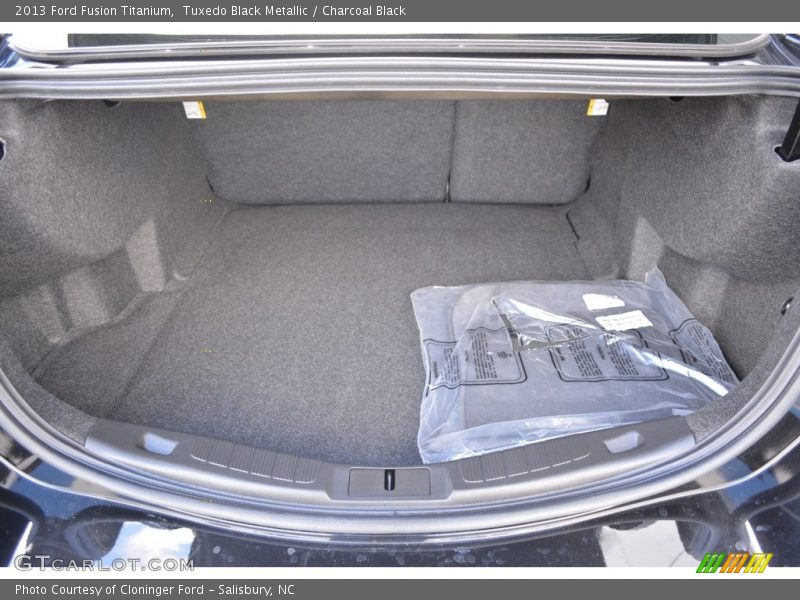Tuxedo Black Metallic / Charcoal Black 2013 Ford Fusion Titanium